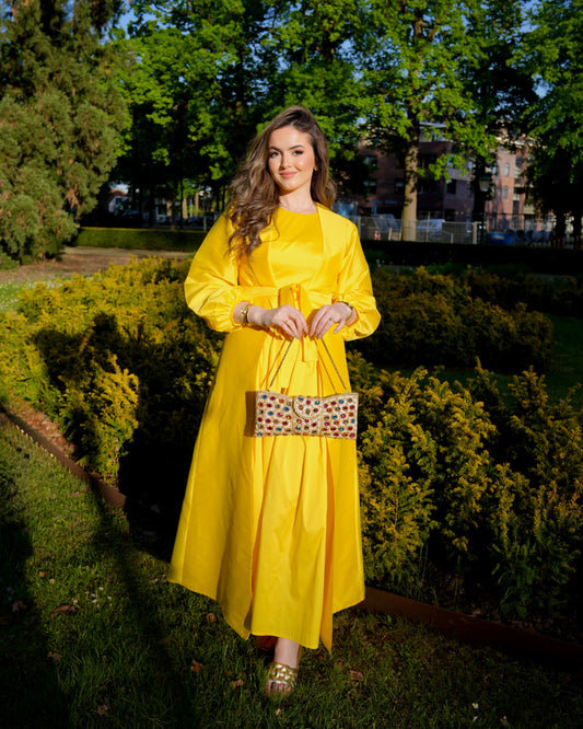 Divina - Crystal Bow Clutch